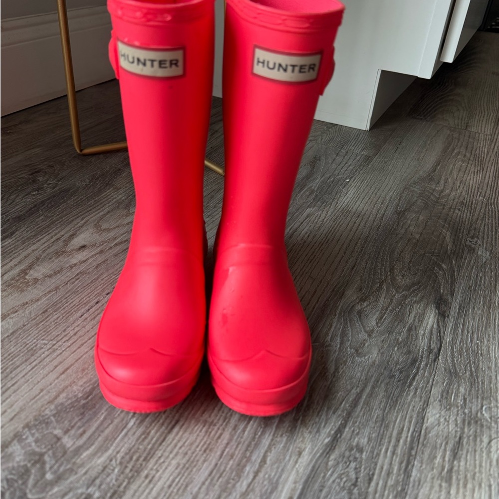 Hunter Bright Pink Rain Boots
